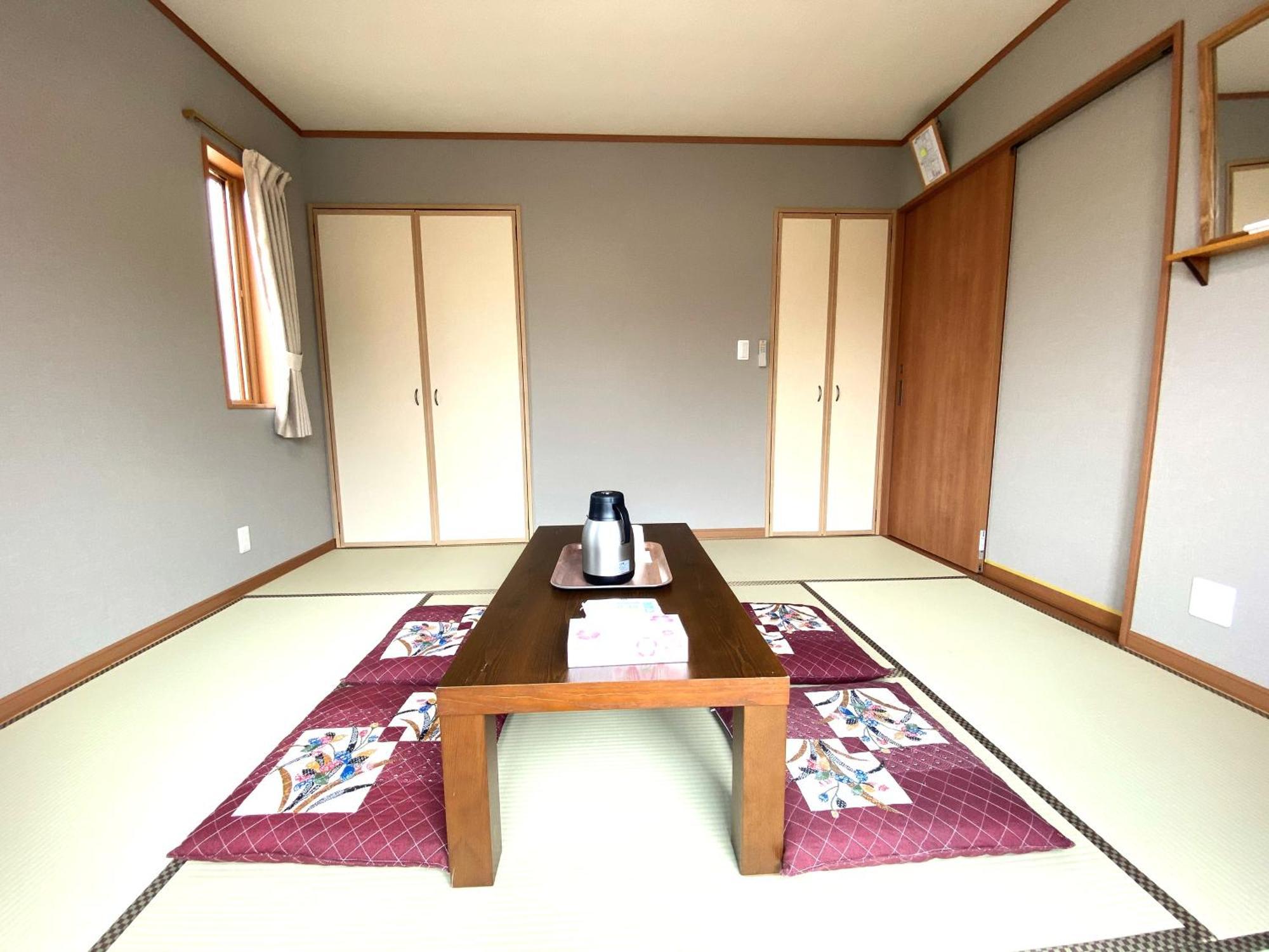 Link House Hotell Fujiyoshida Rom bilde
